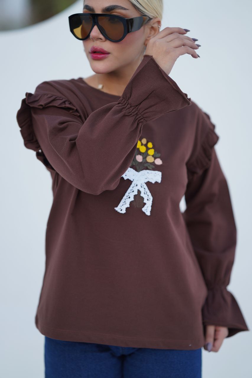 بلوز گلدوزی شده لب آستین چیندار